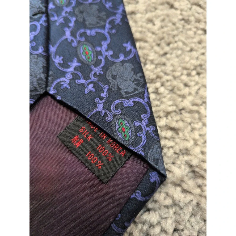Sinsabang Mens Navy Blue Purple Ornate Scroll‎ Medallion 100% Pure Silk Necktie